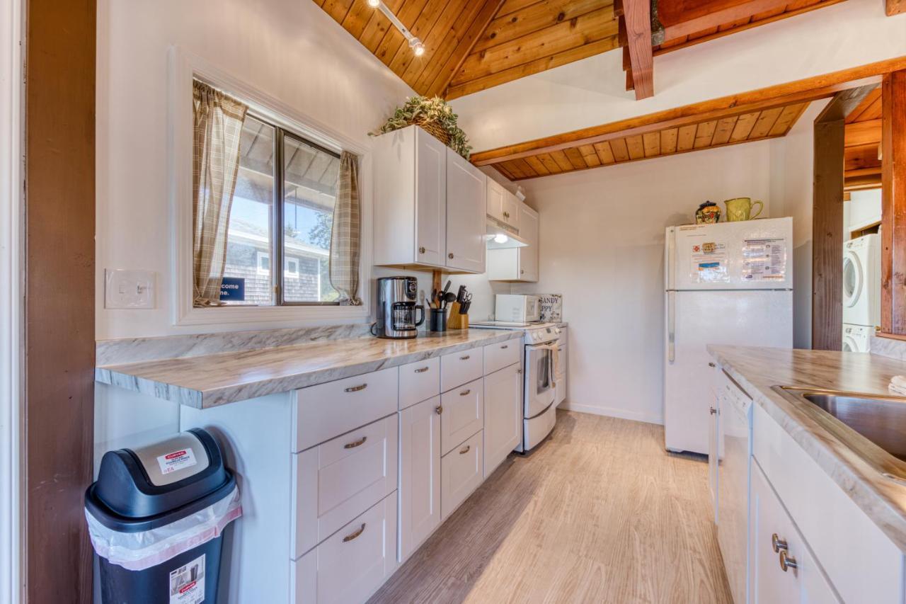 Grove'S Bayview Villa Rockaway Beach Dış mekan fotoğraf